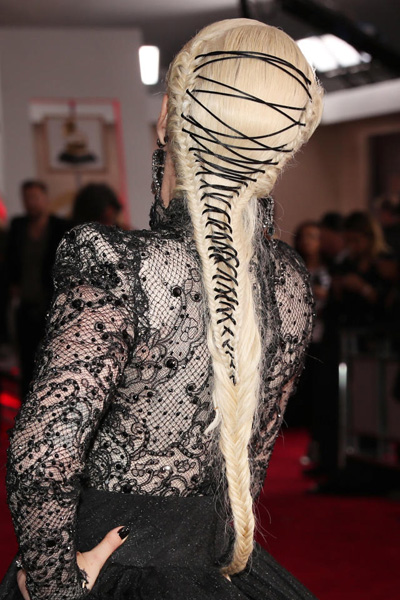 Lady Gaga GRAMMYs hair