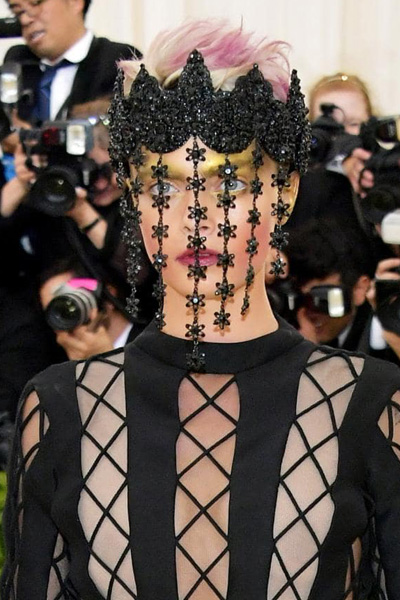 MET Gala 2018 Cara Delevingne